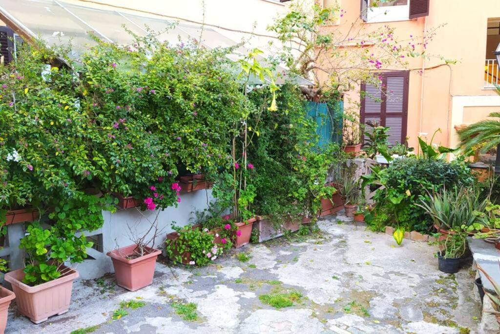 Elegante Open Space Con Vasca Idromassaggio A Trastevere Exteriér fotografie